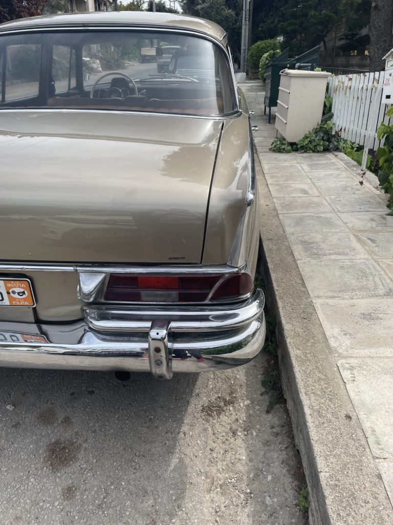 Mercedes 220S W111 1964 during restoration at BAULtech Athens